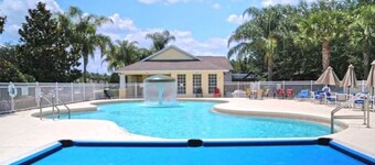 Mickeys Paradise Glenbrook Resort -5* Bed, 3 &1/2 Bath Villa with Pool and Spa.