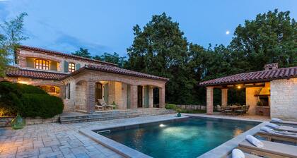 Luxury villa with heated pool