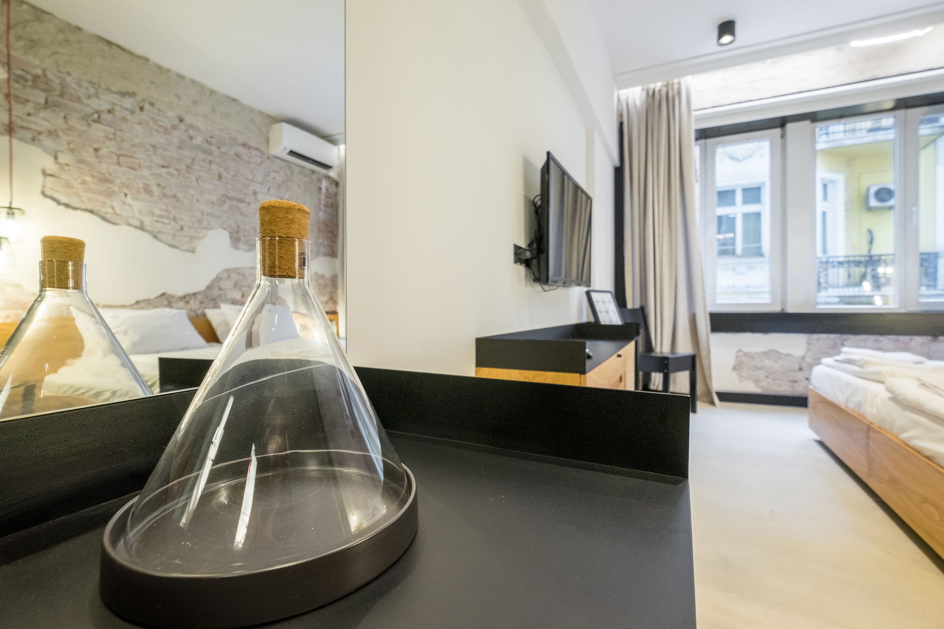 executive suite | premium bedding, blackout curtains, iron/ironing board, free wifi