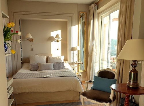 パリ6区サンジェルマンデプレ、ペントハウス、静かなテラス