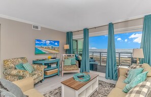 Smart TV - Low Rates. Oceanfront, Peaceful roaring ocean.
Come relax & enjoy the beauty 
 (Surfside Beach)