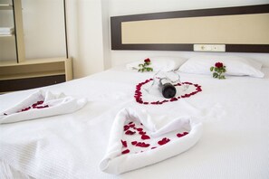 Standard Room, 1 Double Bed - Mardia Beach Hotel (Ayvalik)