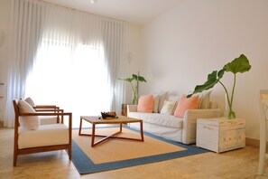Departamento de lujo, 1 cama King size y sofá cama, para no fumadores | 1 habitación, sábanas de algodón egipcio y ropa de cama de alta calidad