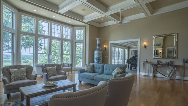Iron/ironing board, WiFi (free), individually furnished, bed sheets - The Manor at Courtland Farm (Leesburg)