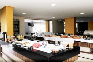 Breakfast area - Veredas Rio Quente (Rio Quente)