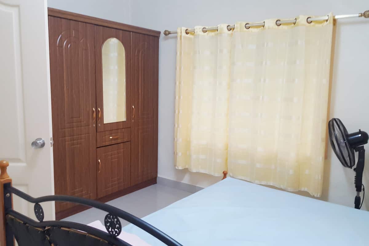 Villa Confort, 2 habitaciones, vistas a la montaña | Ropa de cama de alta calidad y tabla de planchar con plancha
