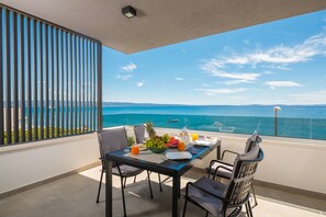 Departamento de lujo, 2 habitaciones, vista al mar, junto a la playa (App 2) | Vista desde la habitación