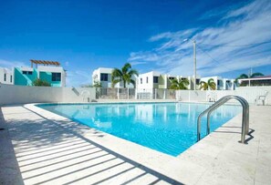 Pool -  5 STAR BeachSide/Communal Pool/Private Spa/Terrace
NO CLEAN FEE Betwn Aug1-Nov1 (Ensenada)