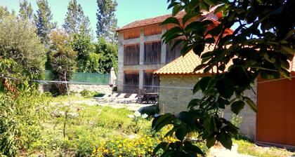 Casa da Lagiela, T1 avec cuisine, Fafe, 15 minutes GuimarĂŁes, 30 minutes GerĂȘs