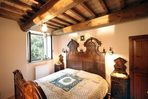 4 Schlafzimmer, Bügeleisen/Bügelbrett, kostenloses WLAN, Bettwäsche