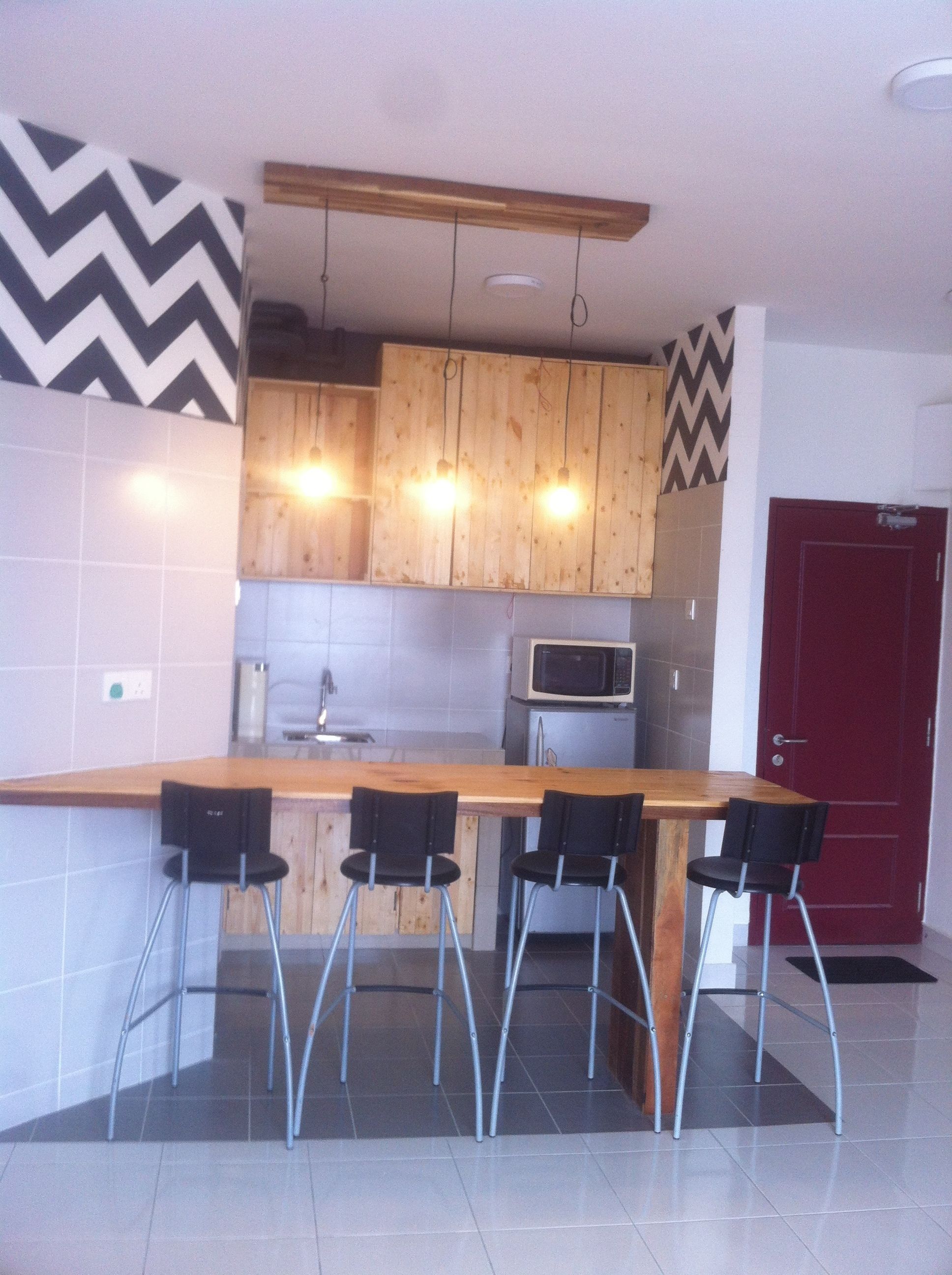 Familienapartment, Mehrere Betten, Nichtraucher | Essbereich im Zimmer