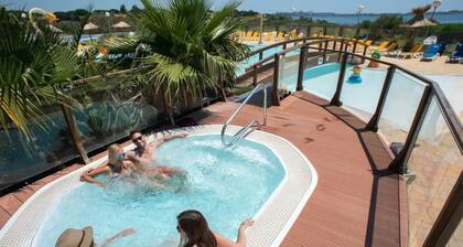 Mobile home 43 m2, 3 Bedrooms, fully equipped, linen included, near beach