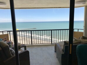 Interior - Get Your Dose of Vitamin "Sea!" Great ocean views. (Myrtle Beach)