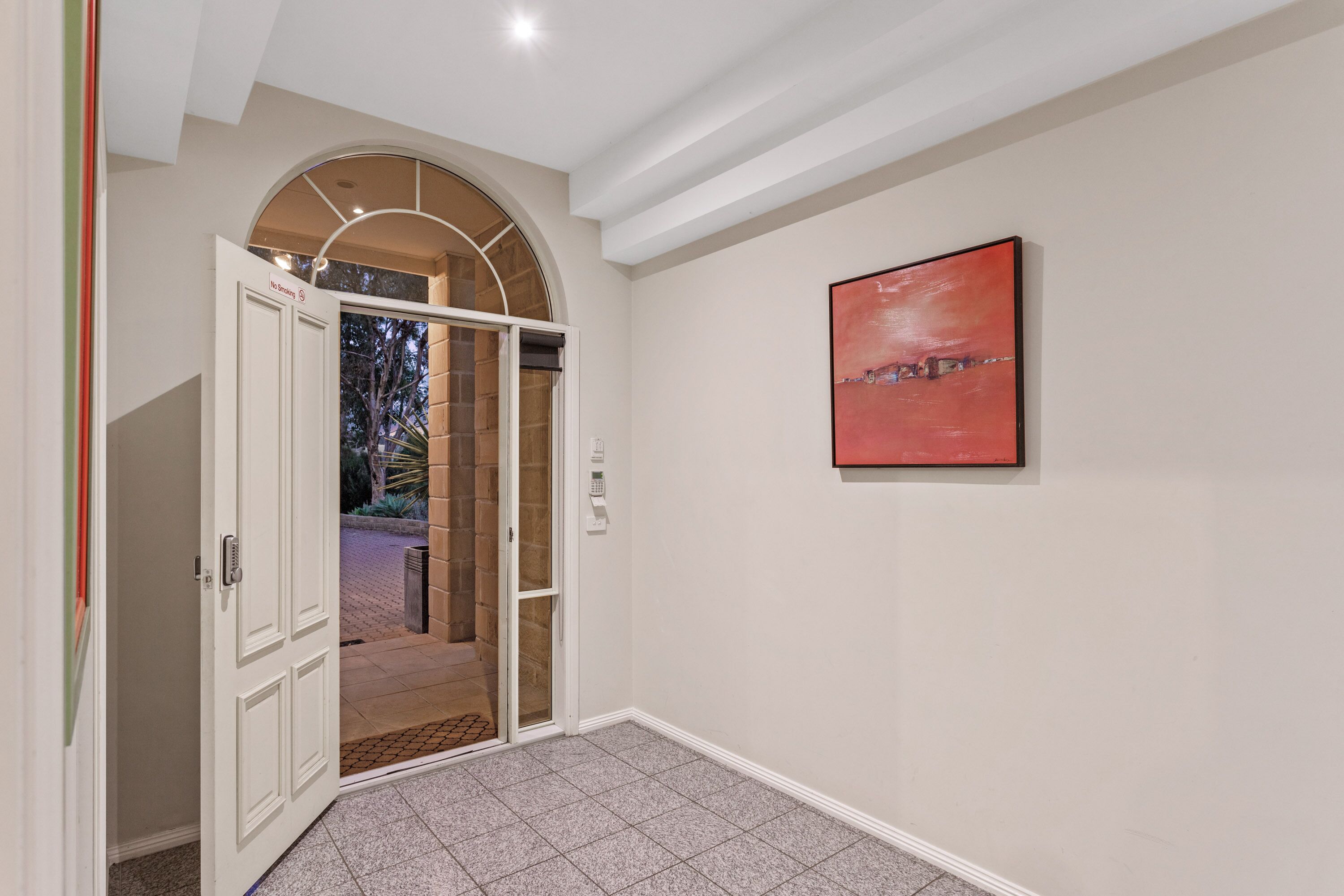 Bulla Hill Villas- Melbourne Airport — image 28