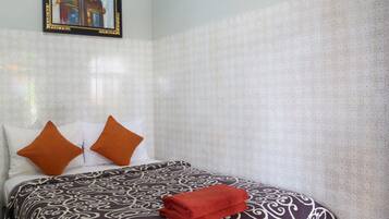 Room | Free WiFi