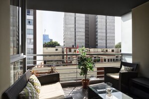 Apartment, 2 Bedrooms, Private Bathroom | Terrace/patio
