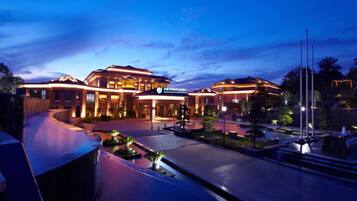 Front of property – evening/night