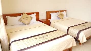 Suite (Twin) | Minibar, bureau, rideaux occultants, Wi-Fi gratuit
