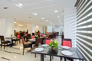 Breakfast, lunch, dinner served; local and international cuisine 