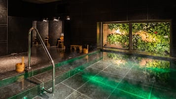 Baño termal público
