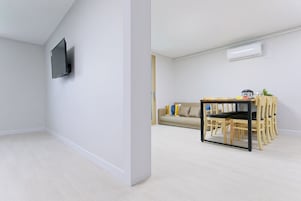 Televisión de pantalla plana