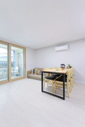 غرفة المعيشة