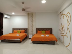 Villa | 7 Schlafzimmer, Schreibtisch, Bügeleisen/Bügelbrett, kostenloses WLAN