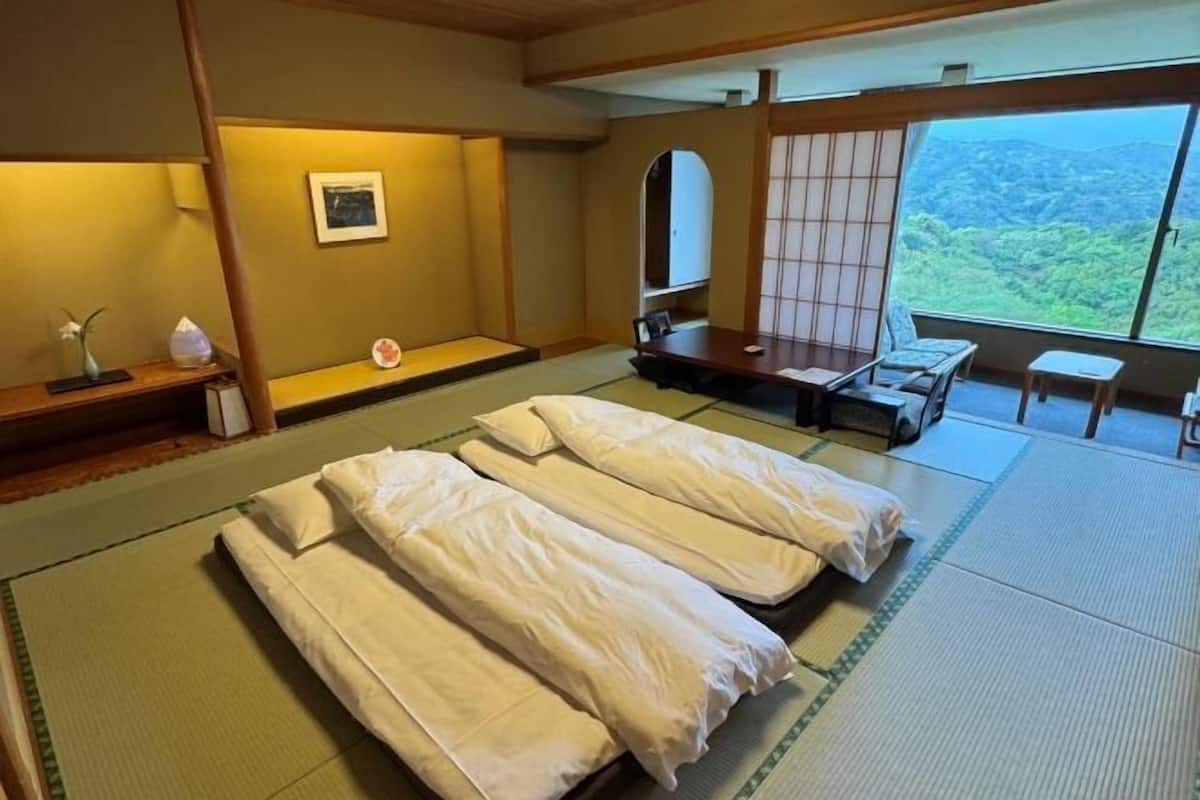 高档床上用品、羽绒被、免费 WiFi、床单