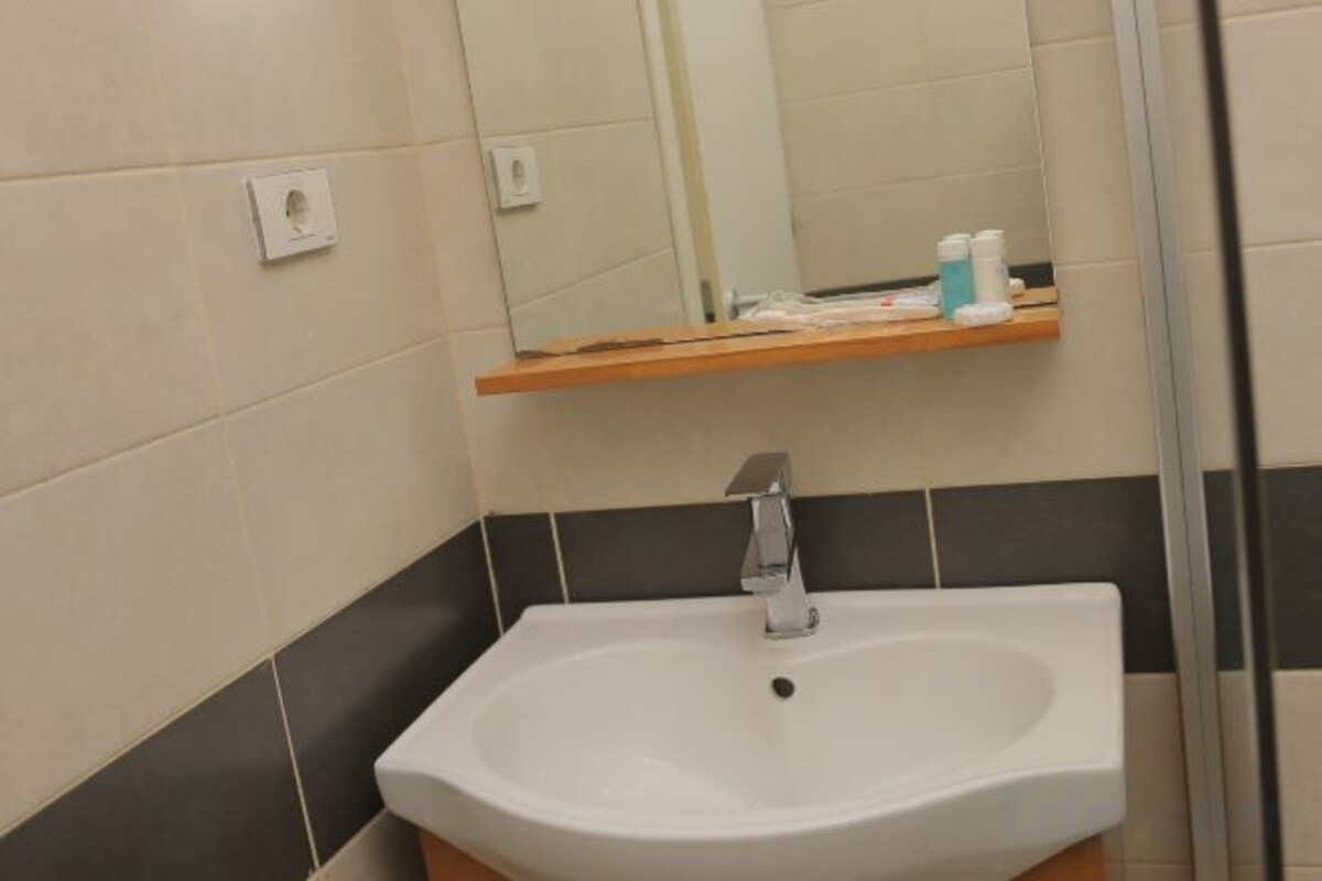 Bathroom | Shower, rainfall showerhead, free toiletries, bathrobes