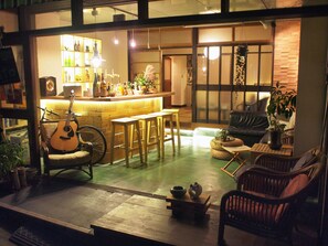 Bar (on property) - Guest House Azito (Hakone)