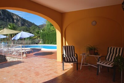 Paradise for mountain hikers Finca with private pool
