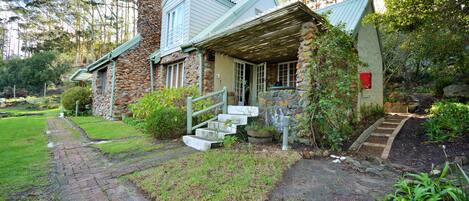 Hydrangea Cottage | Vista do quarto