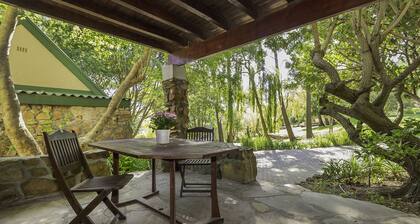 Houtkapperspoort Country Cottages