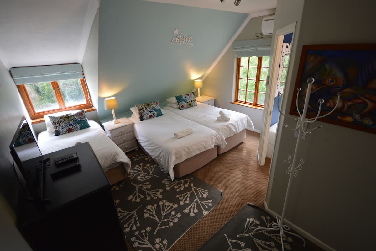 Cool Cottage