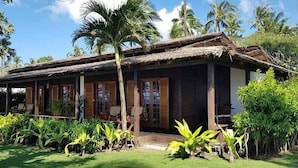 Grand Ocean View Bungalow