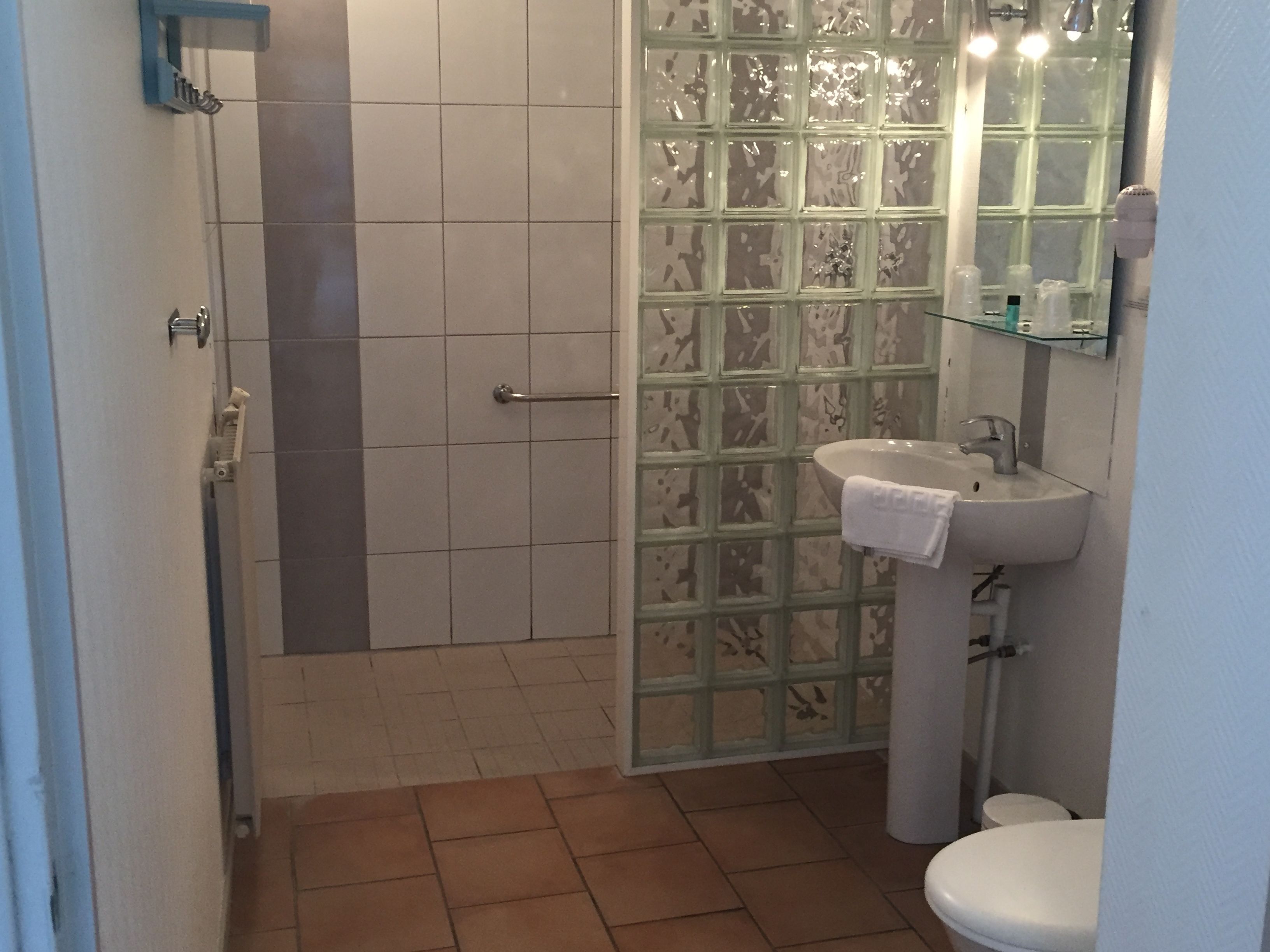 quadruple room | bathroom | shower, hair dryer, towels