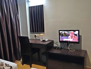 스탠다드룸 | 책상, 무료 WiFi, 침대 시트