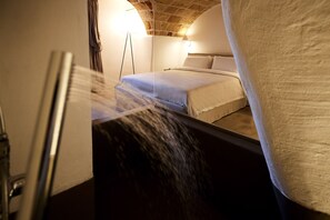 Aquapietra, double deluxe con vasca