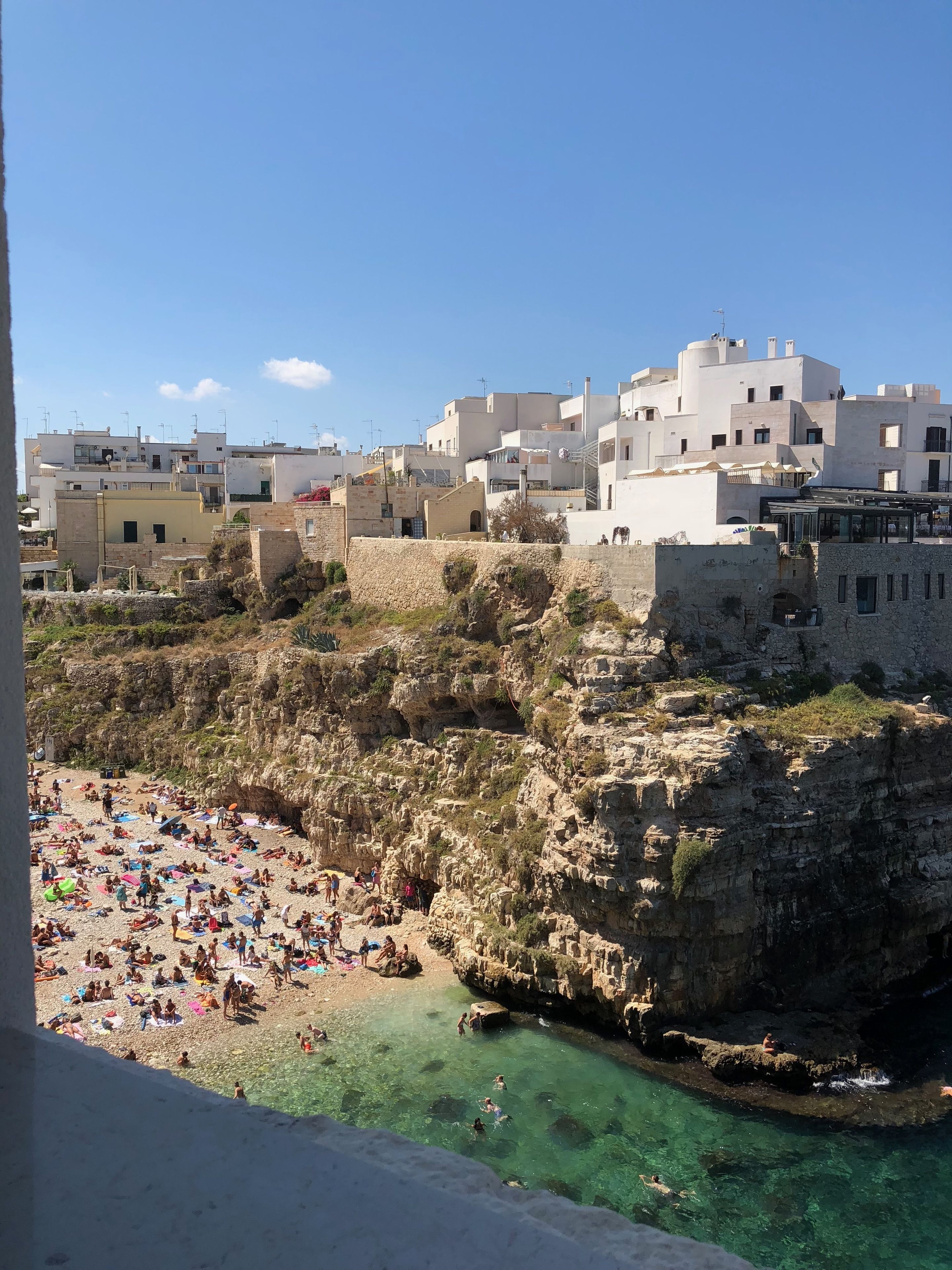 منوع