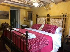 Minibar, free WiFi, bed sheets - A o Soâ B&B (Savignone)