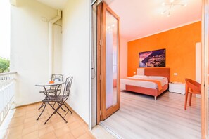 2 quartos, Wi-Fi de cortesia, roupa de cama