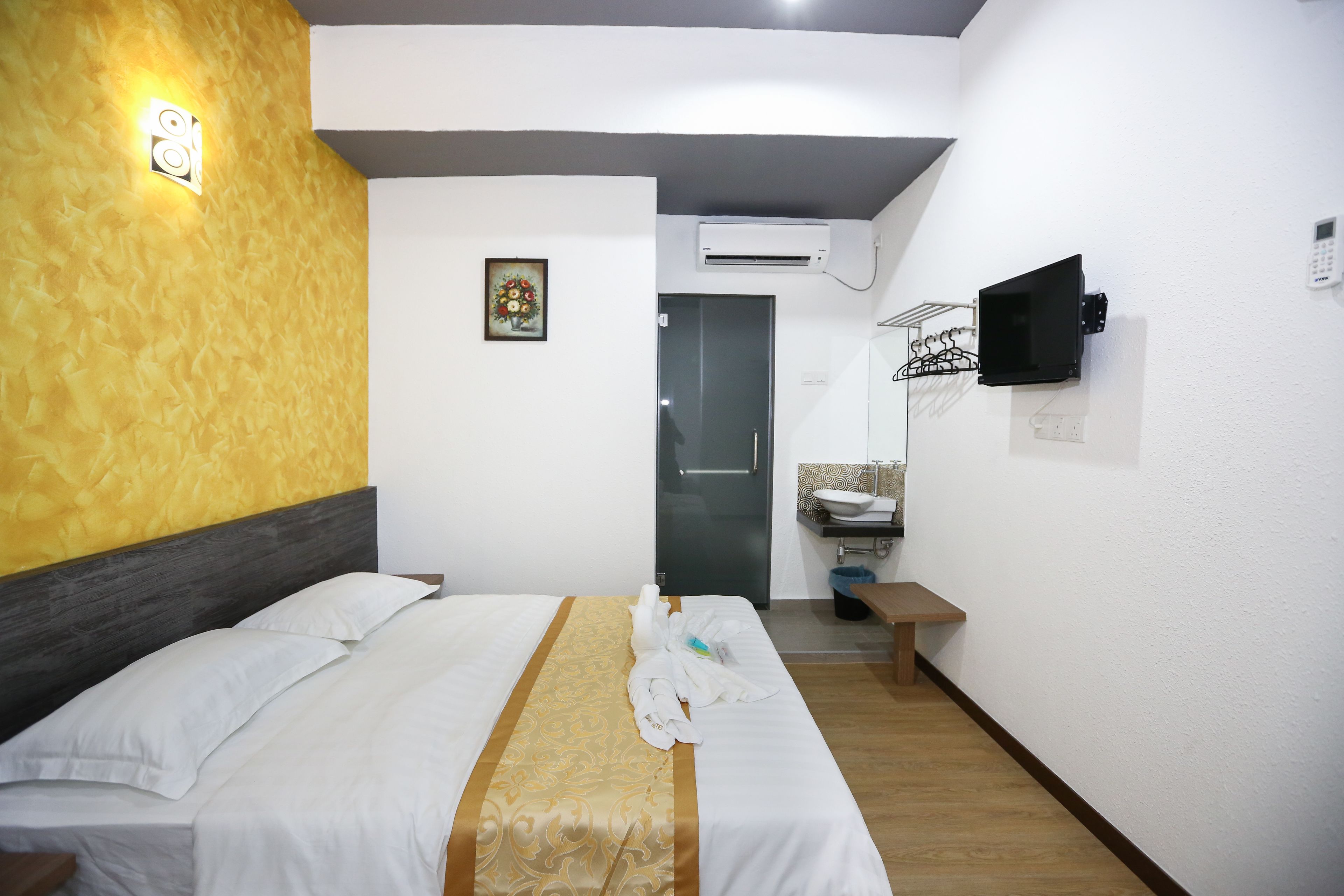 family room, no windows | desk, iron/ironing board, rollaway beds, free wifi