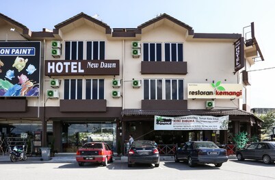 New Dawn Hotel