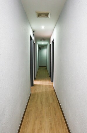 Hallway - New Dawn Hotel (Pontian)