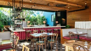 Bar (di properti)