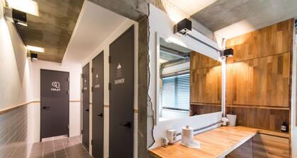 The Cube Hotel - Hostel