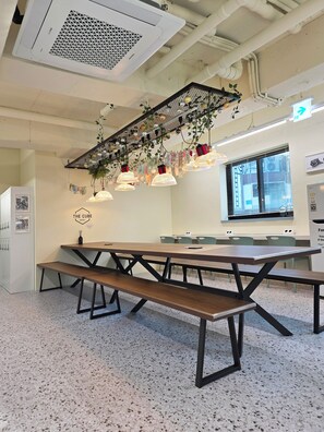 Shared Dormitory, Women only | In-room dining