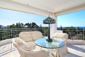 Luxury Penthouse, 5 Bedrooms, Sea View | Terrace/patio