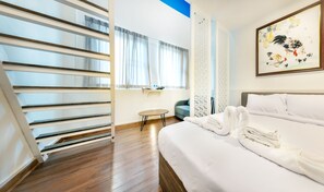 Soundproofing, free WiFi, bed sheets - Ama Hostel Bangkok (Bangkok)