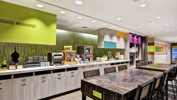 Desayuno para llevar incluido todos los días